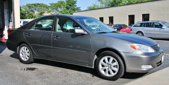 2003 Toyota Camry Ext. Cab 6.5-ft. Bed 4WD