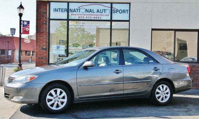 2003 Toyota Camry Ext. Cab 6.5-ft. Bed 4WD