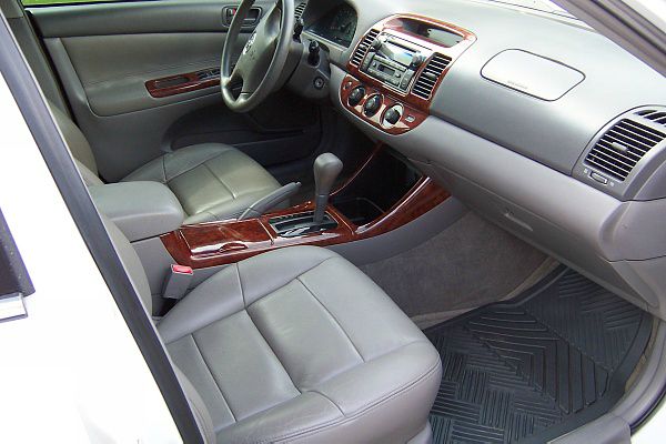 2003 Toyota Camry Enthusiast 2D Roadster