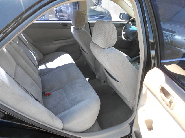 2004 Toyota Camry Stake/dump Box