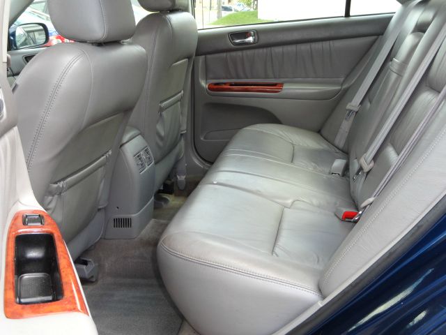 2004 Toyota Camry SEL Sport Utility 4D