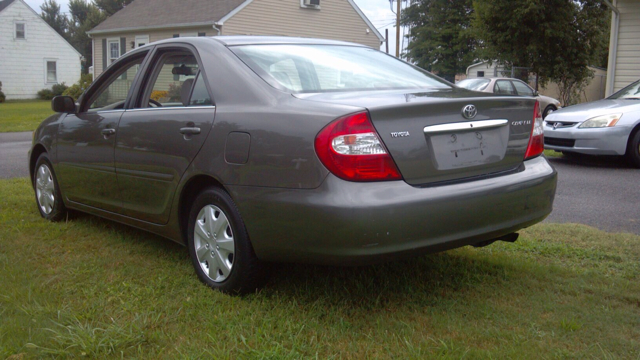 2004 Toyota Camry SE