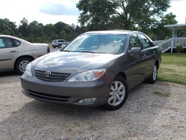2004 Toyota Camry Ext. Cab 6.5-ft. Bed 4WD