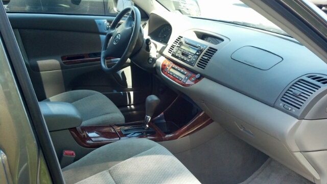 2004 Toyota Camry SEL Sport Utility 4D