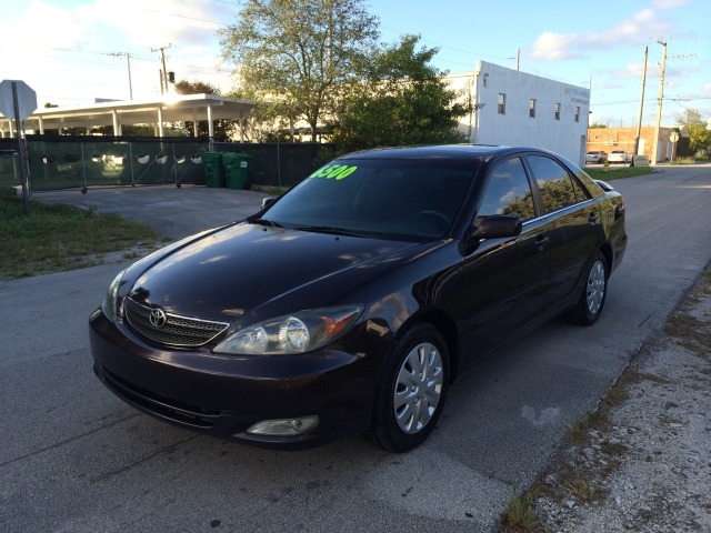 2004 Toyota Camry Bucket Lift