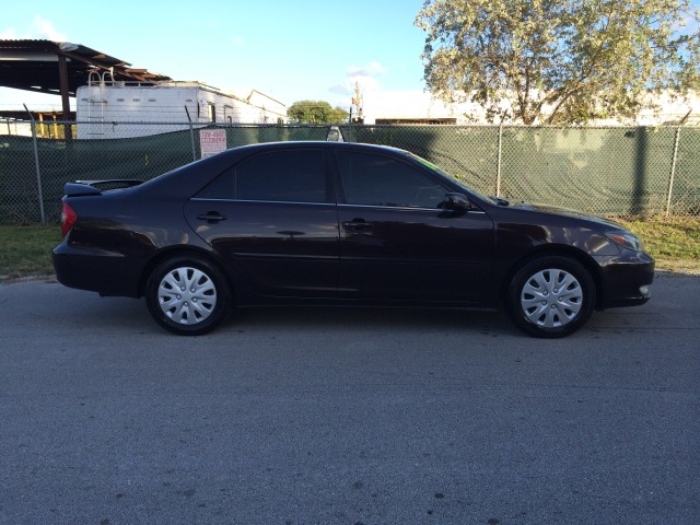 2004 Toyota Camry Bucket Lift