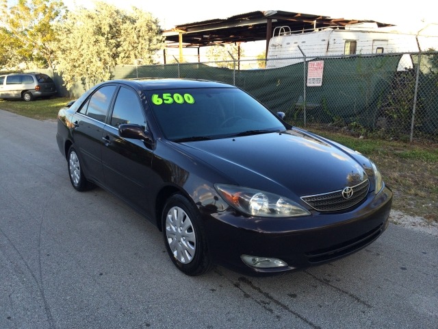 2004 Toyota Camry Bucket Lift