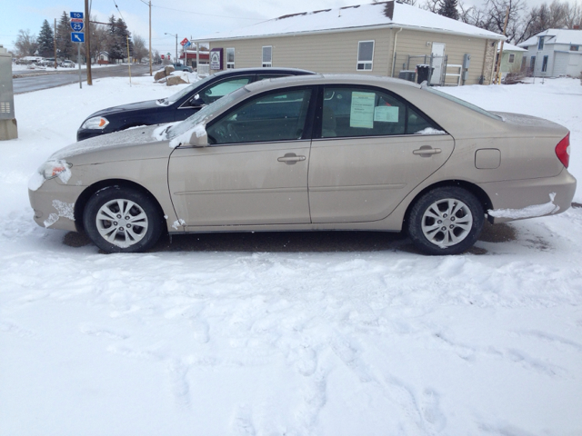 2004 Toyota Camry Enthusiast 2D Roadster