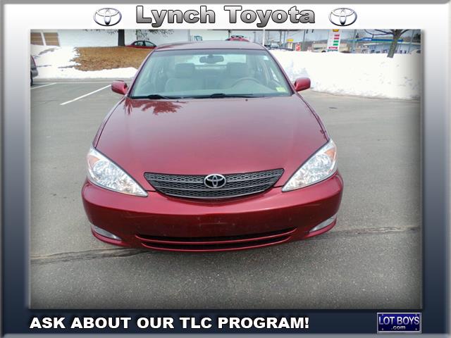 2004 Toyota Camry Ext. Cab 6.5-ft. Bed 4WD