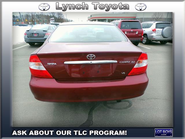 2004 Toyota Camry Ext. Cab 6.5-ft. Bed 4WD