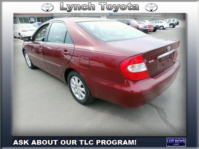 2004 Toyota Camry Ext. Cab 6.5-ft. Bed 4WD