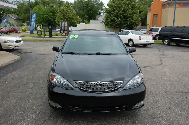 2004 Toyota Camry SE