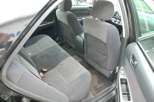 2004 Toyota Camry SE