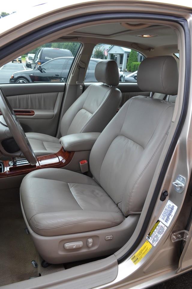 2004 Toyota Camry SEL Sport Utility 4D