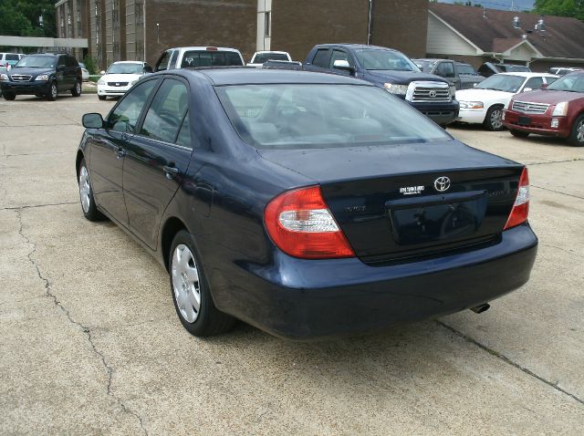 2004 Toyota Camry G2500 Van