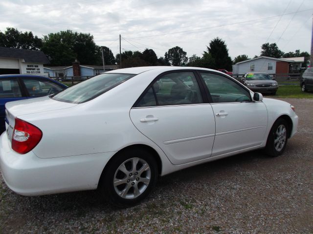 2004 Toyota Camry SE