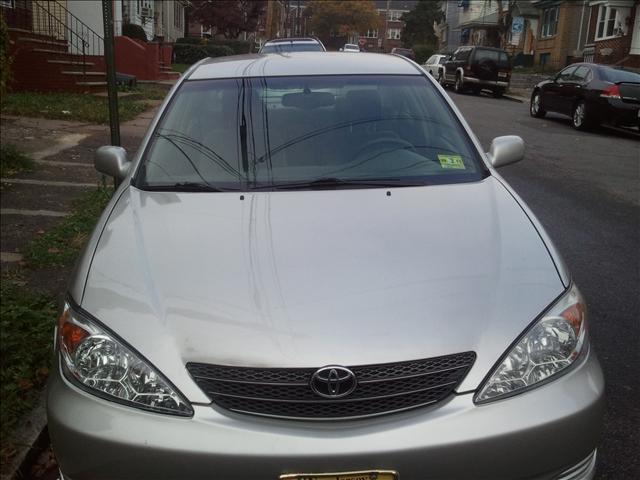 2004 Toyota Camry Unknown