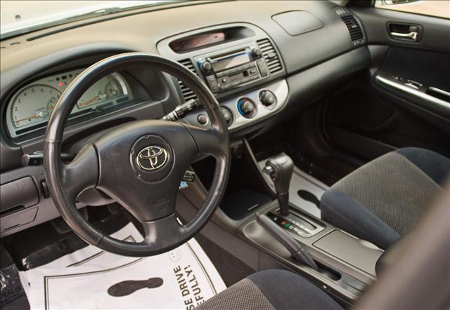 2004 Toyota Camry SE