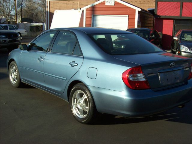 2004 Toyota Camry SE