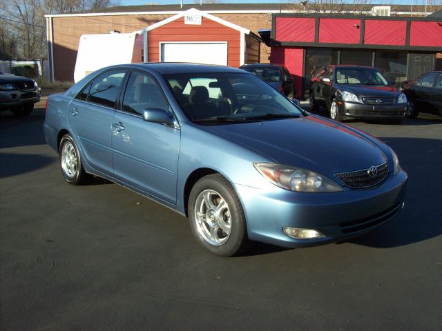 2004 Toyota Camry SE