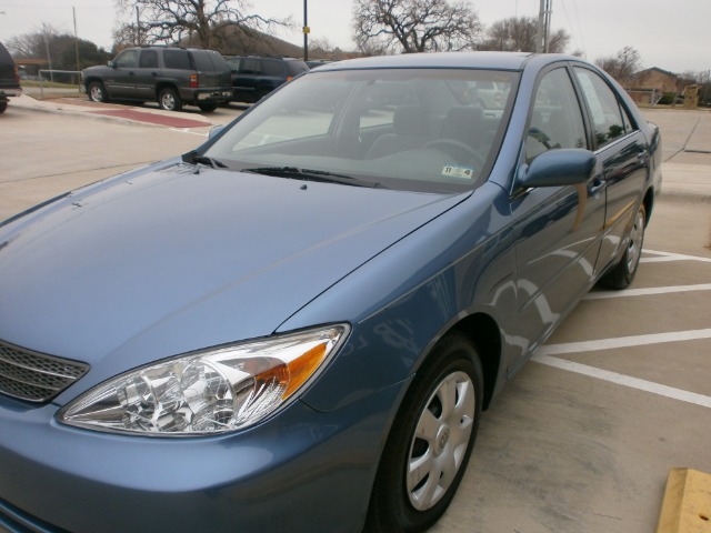 2004 Toyota Camry Unknown