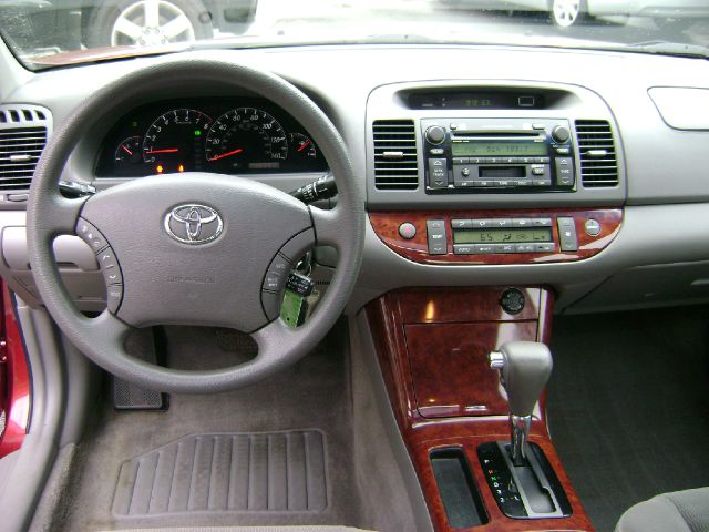 2005 Toyota Camry SEL Sport Utility 4D