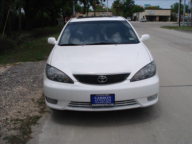 2005 Toyota Camry 4x4 STX