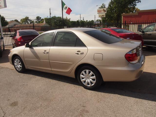 2005 Toyota Camry X
