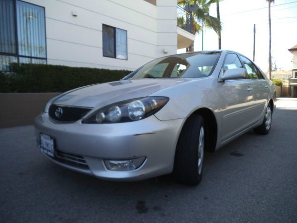 2005 Toyota Camry T6 AWD Leather Moonroof Navigation