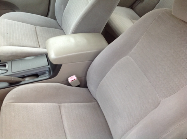 2005 Toyota Camry Enthusiast 2D Roadster