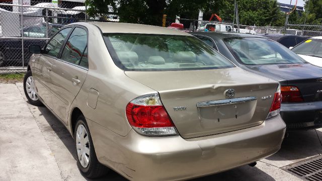 2005 Toyota Camry X
