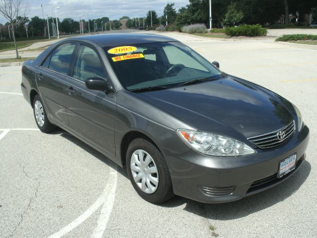 2005 Toyota Camry Bucket Lift