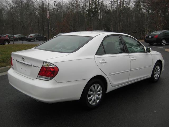2005 Toyota Camry Unknown