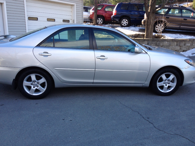 2005 Toyota Camry SE