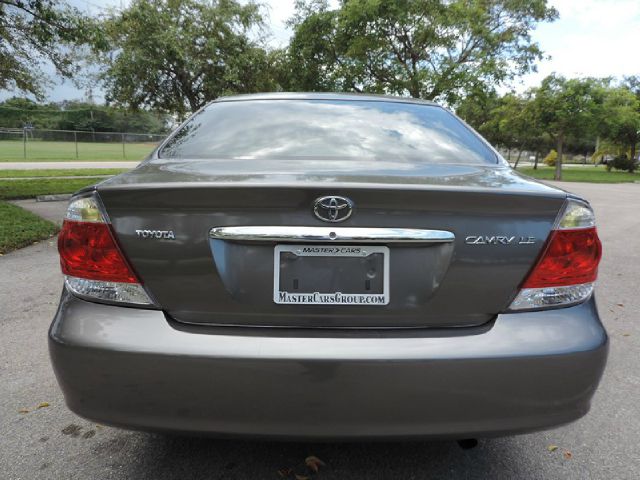 2005 Toyota Camry X