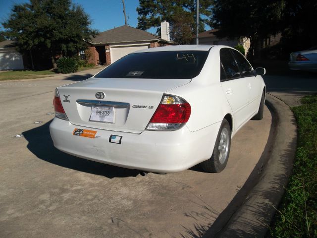 2005 Toyota Camry X