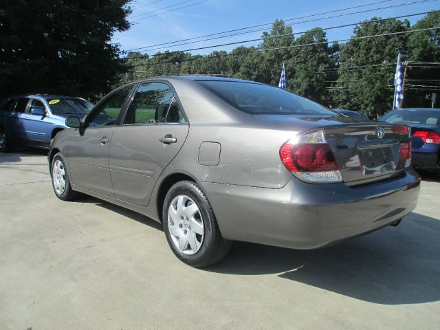 2005 Toyota Camry SE
