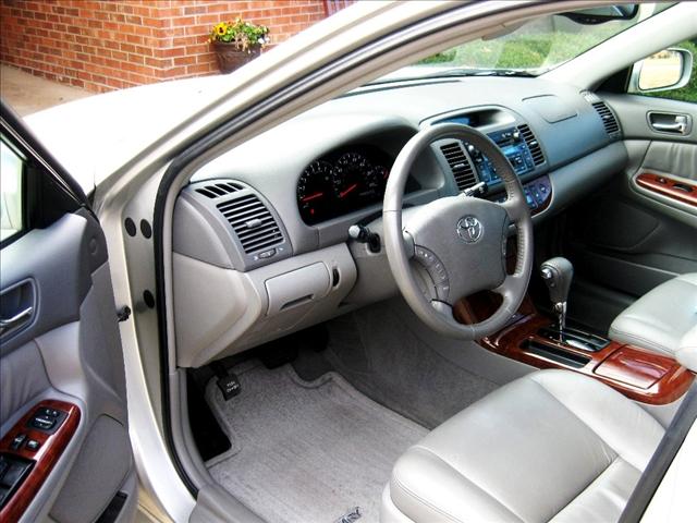 2005 Toyota Camry SEL Sport Utility 4D