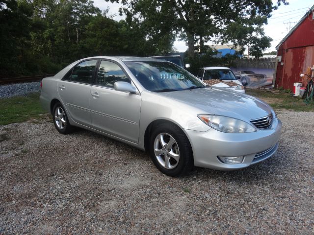 2005 Toyota Camry SE