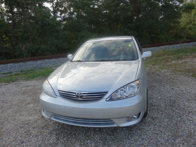 2005 Toyota Camry SE