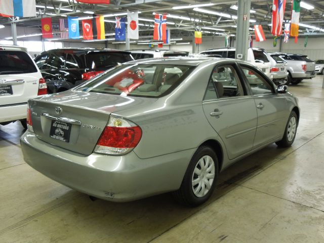 2005 Toyota Camry X