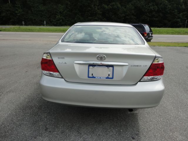 2005 Toyota Camry X