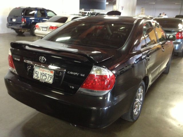 2005 Toyota Camry Ext. Cab 6.5-ft. Bed 4WD