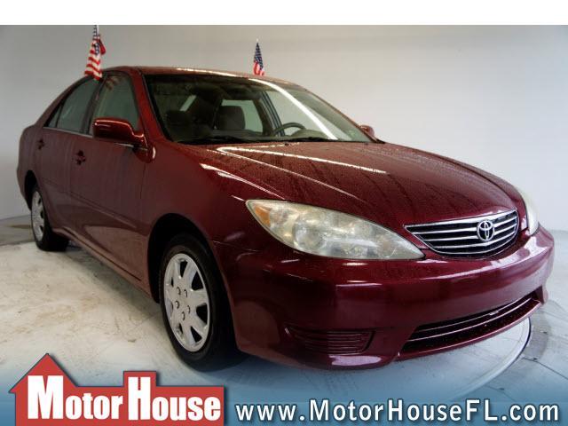 2005 Toyota Camry 2500hd