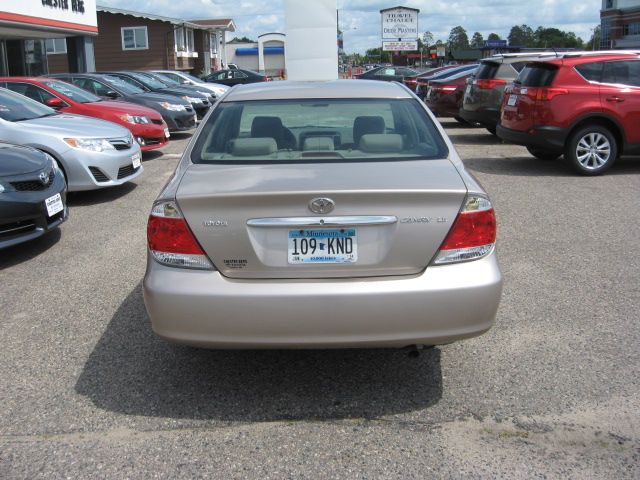 2006 Toyota Camry X