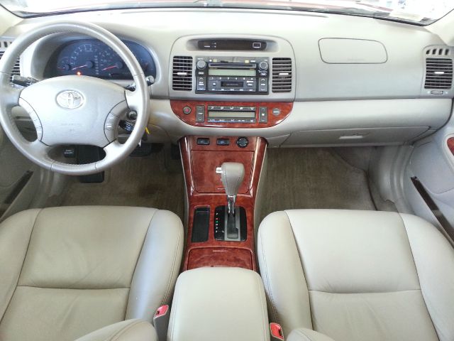 2006 Toyota Camry Ext. Cab 6.5-ft. Bed 4WD
