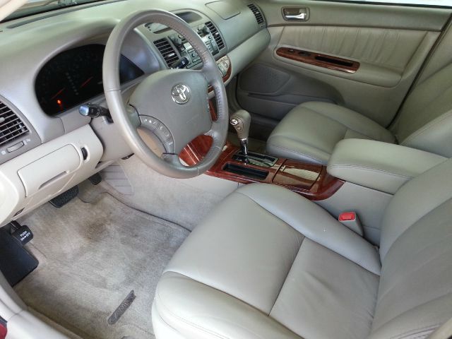 2006 Toyota Camry Ext. Cab 6.5-ft. Bed 4WD
