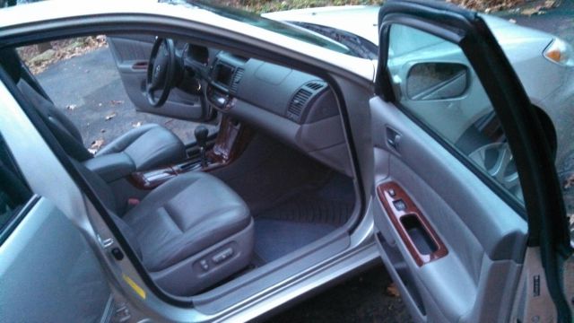 2006 Toyota Camry Ext. Cab 6.5-ft. Bed 4WD