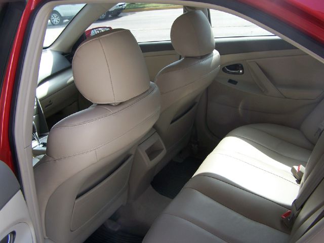 2007 Toyota Camry Enthusiast 2D Roadster