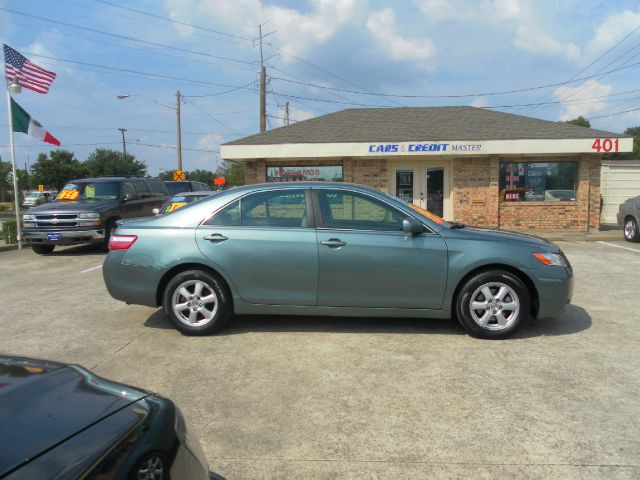 2007 Toyota Camry 745li Sedan